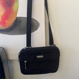 Baggallini Double Zip Medium Crossbody